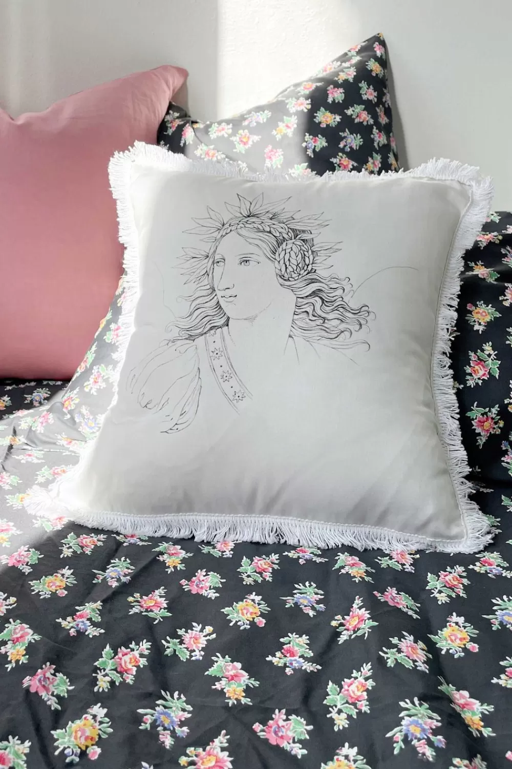 Lazybones Cushion Covers^Elisabeth Cushion Cover *Organic Cotton