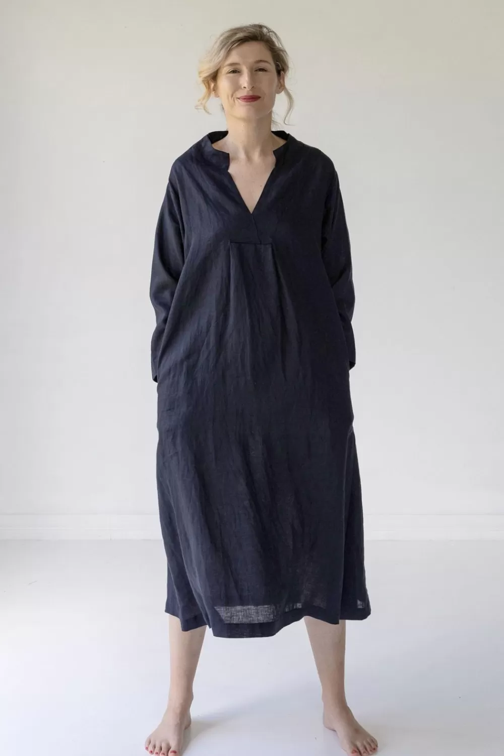 Lazybones Dresses^Emma Linen Dress In Dark Navy